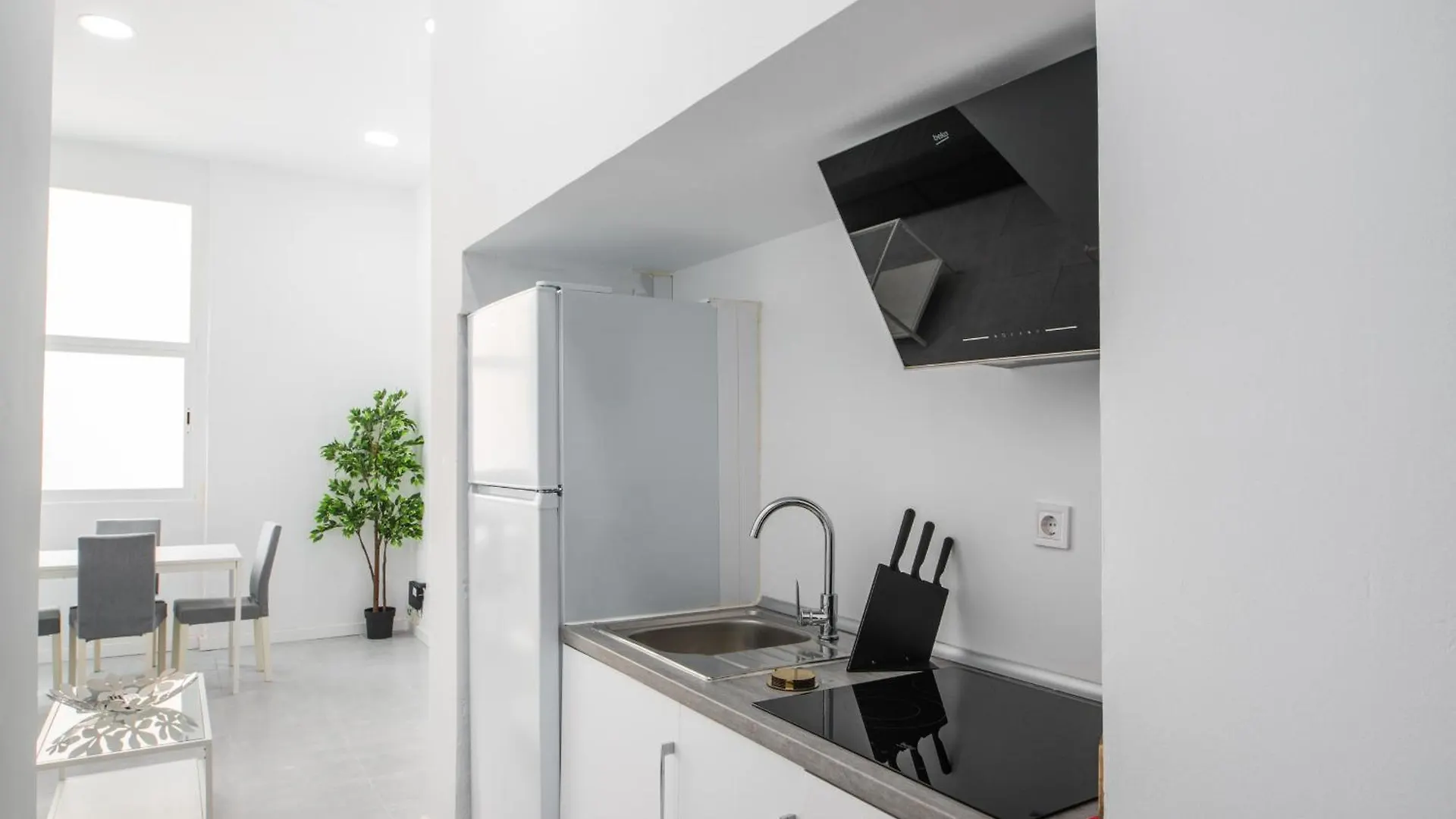 Comfortable Studio 1 Bathroom Malaga